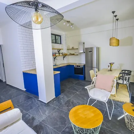 Apartment Gorgeous In The Center Thessaloniki