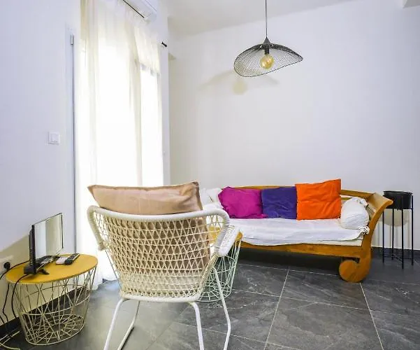Gorgeous In The Center Apartment *